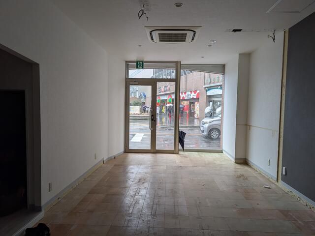 Commercial Space for Rent Near Tsuchiura Station, Ibaraki - Thumbnail 4