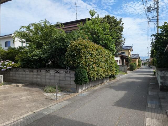 Land for Sale in Nagano City - 257.31 sqm Plot with Demolition - Thumbnail 2