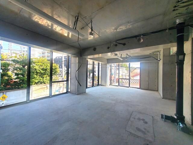 New 5-Story RC Building for Sale in Ota-ku, Tokyo - Thumbnail 2