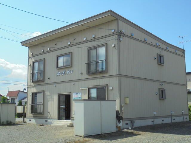 2LDK Apartment for Rent in Obihiro, Hokkaido with Free Parking - Thumbnail 2