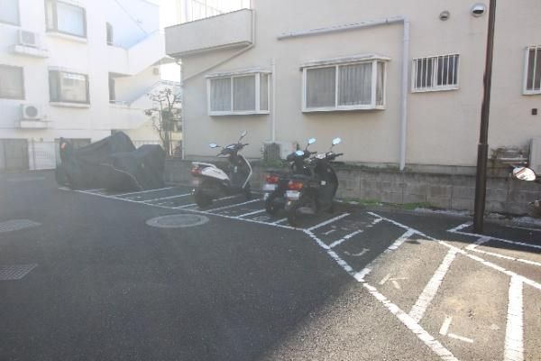 YK Hills Mitaka 2LDK Apartment for Sale in Tokyo - Thumbnail 3