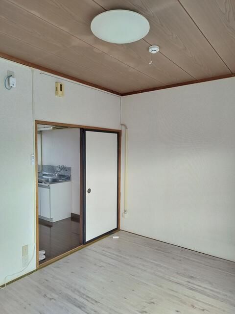 Passion House 1DK Apartment for Rent in Aizu-Wakamatsu - Thumbnail 2