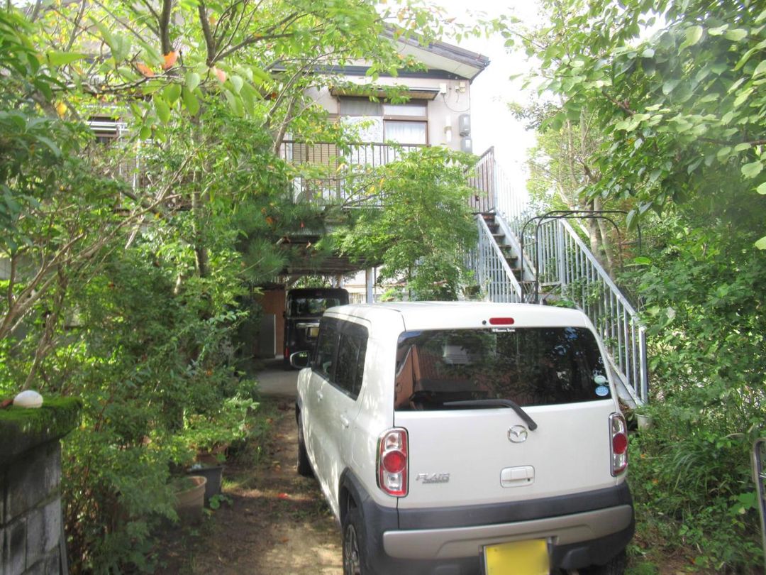 5DK Family Home in Yanai with Solar Power and Parking - Thumbnail 2