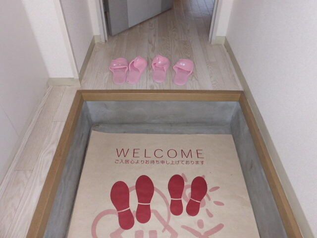 Rent 3DK Apartment near Konosu Station, Saitama - Thumbnail 2