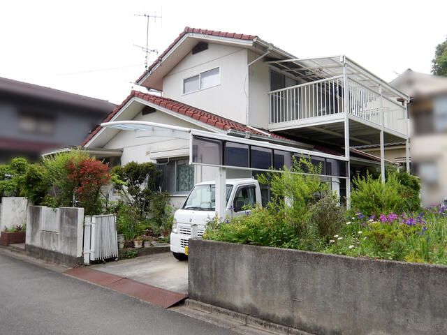 4DK Light Steel Frame House in Toon City, Ehime Prefecture - Image 7