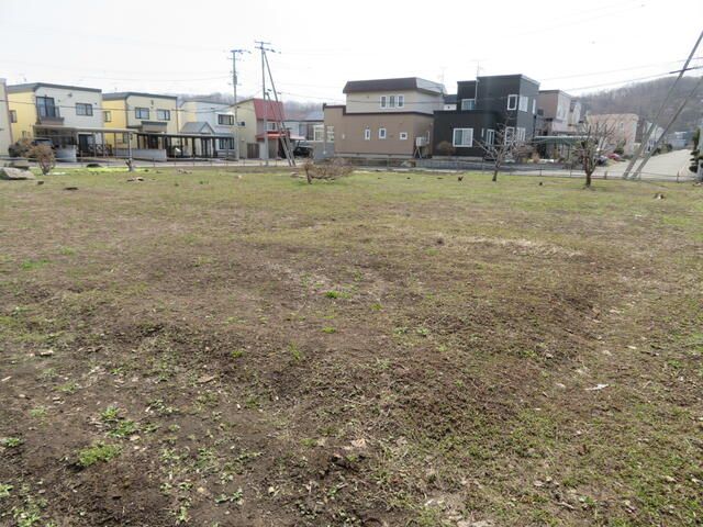 1095m² Land for Sale in Minami-ku, Sapporo, Hokkaido - Thumbnail 4