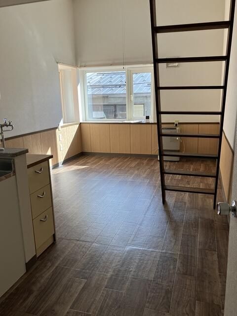 Prestigious Misono Apartment for Rent in Sapporo's Toyohira Ward - Thumbnail 3