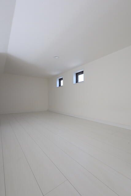 1K Apartment for Rent in Satte, Saitama - 22.46 sqm - Thumbnail 3