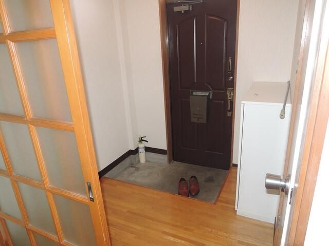 2LDK Apartment for Rent in Tachikawa, Tokyo - 44.62㎡ - Thumbnail 3