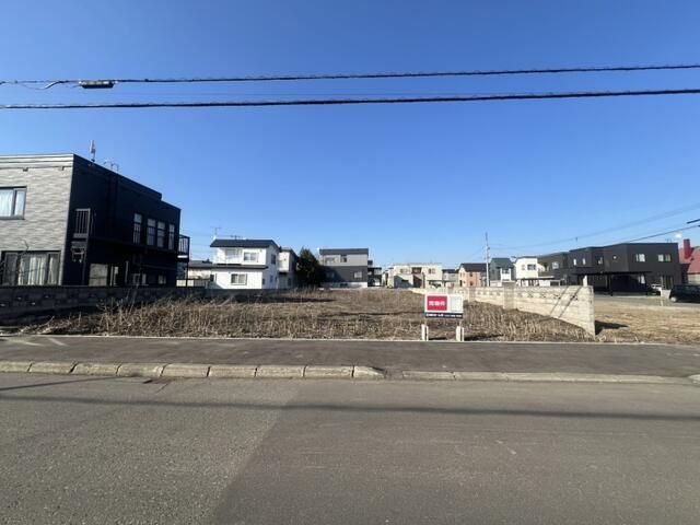Land for Sale in Sapporo Kita Ward 679 sqm - Thumbnail 2