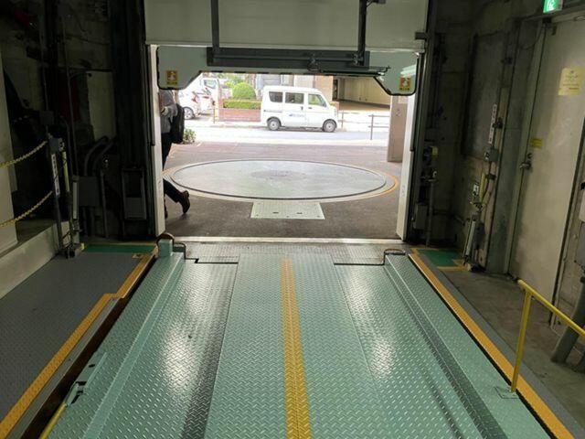 Rental Parking Space in Toranomon, Minato-ku, Tokyo - Thumbnail 4