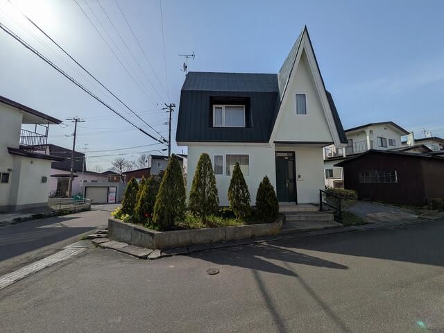 3LDK Detached House for Sale in Hakodate, Hokkaido - Thumbnail 2