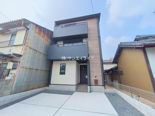 New 2025 3SLDK House in Nagoya's Nakamura Ward with Parking - Thumbnail 3