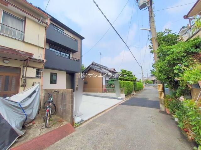 New 2025 3SLDK House in Nagoya's Nakamura Ward with Parking - Thumbnail 2