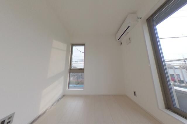 New 1LDK Apartment for Rent in Hamura, Tokyo - Thumbnail 2