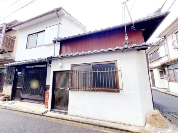 1927 Traditional Wooden House in Kyoto's Kita Ward | 5DK Layout - Image 7
