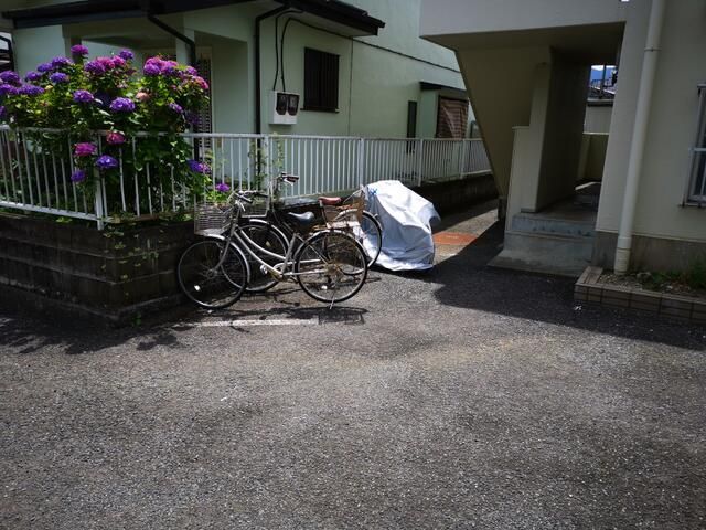 2DK Apartment for Rent in Odawara, Kanagawa - 42.90 sqm - Thumbnail 2