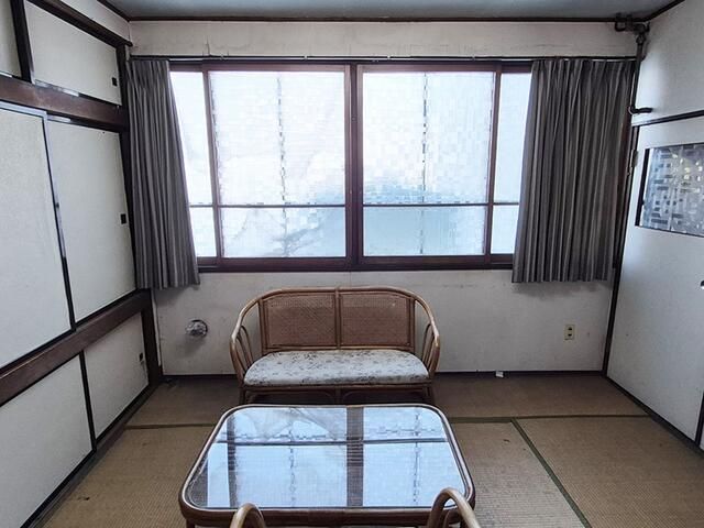 Commercial Building for Sale in Asahikawa, Hokkaido with Parking - Thumbnail 2
