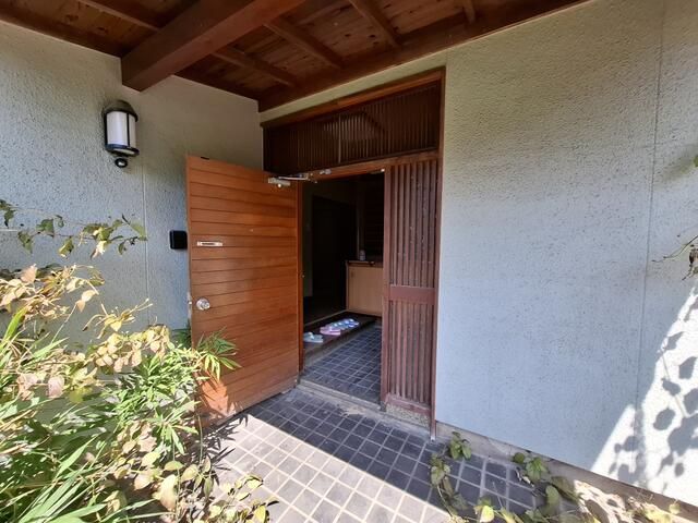 1971 7DK Wooden House on 331sqm Land in Kitakyushu, Fukuoka - Thumbnail 2