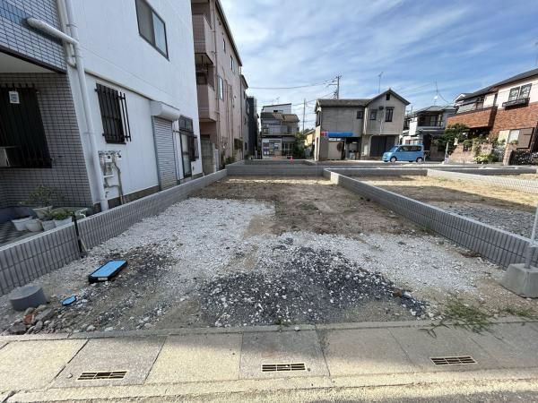 New 3-Storey 3SLDK House in Kawaguchi, Saitama - December 2025 Completion - Thumbnail 2