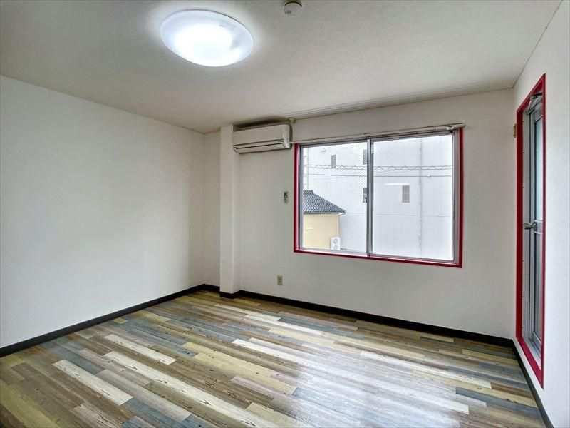 Apartment Building for Sale in Kanazawa, Ishikawa - 1985 Build - Thumbnail 4