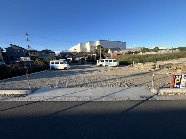 Kei Car Parking Space for Rent in Chiba City - Thumbnail 2