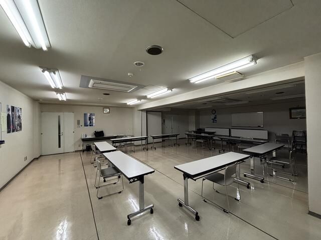 Sapporo Barber Association Hall Commercial Space for Rent - Thumbnail 2