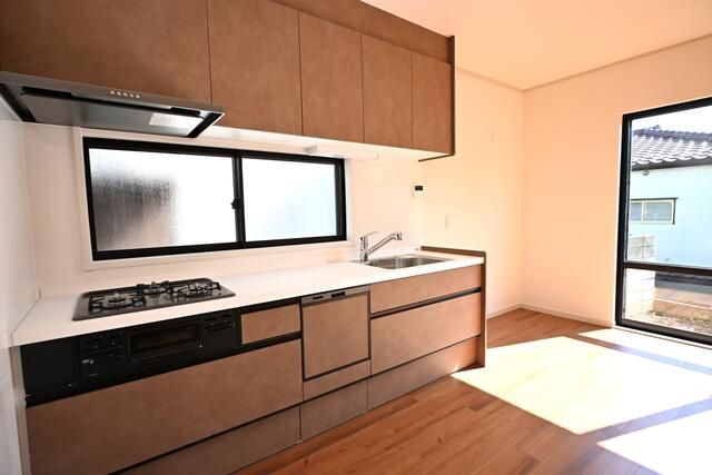 4SLDK House for Sale in Isehara, Kanagawa | 134.79 sqm - Thumbnail 3