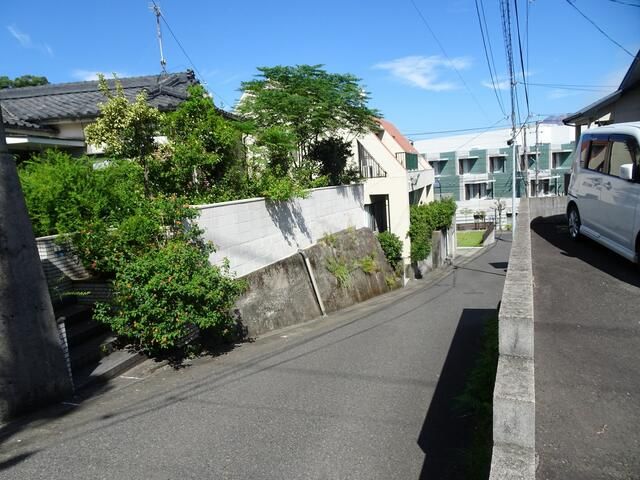 Kagoshima City Land for Sale - 237.53 sqm Plot Near Sasabuki Station - Thumbnail 3