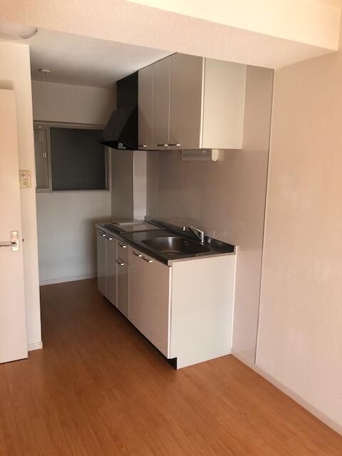 1LDK Apartment for Rent in Niigata City Central Ward - Thumbnail 4