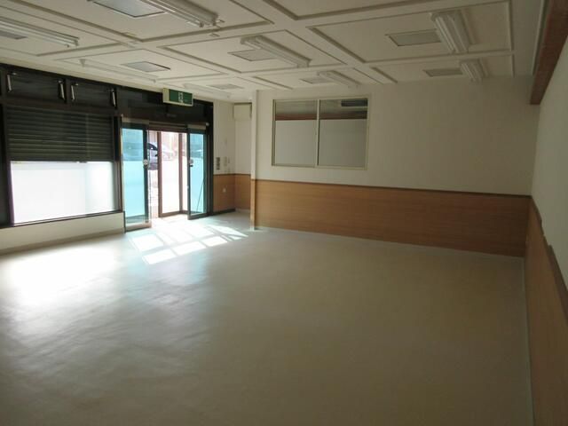 Commercial Unit for Rent in Otaru, Hokkaido - 51.68 sqm - Thumbnail 3