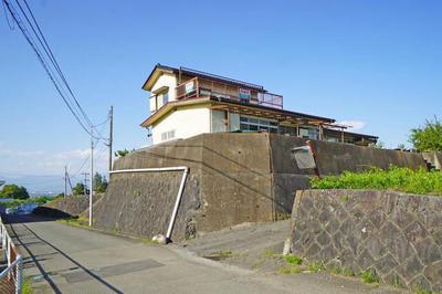 Property details: Property information for Ichikawa Daimon/Ichikawa Honcho Station, Ichikawa Misato-cho, Nishiyatsushiro-gun, Yamanashi Prefecture: Used detached house — Image 1, Ichikawa Misato, Yamanashi