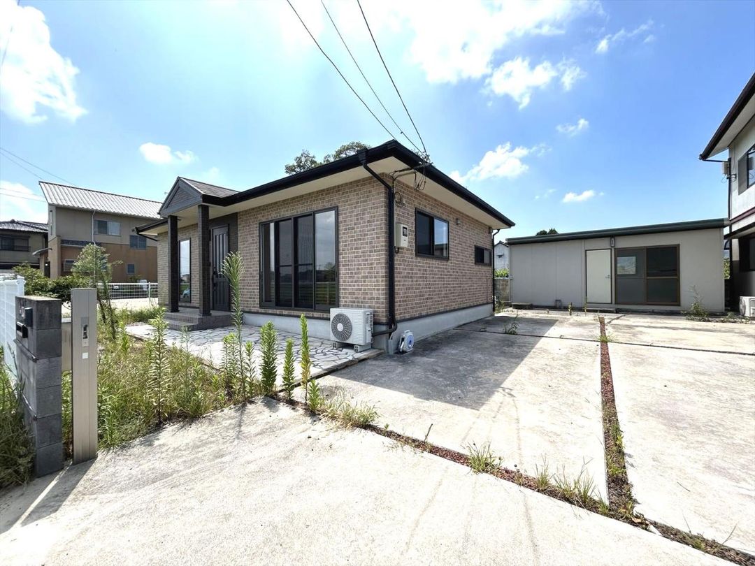 2014 2LDK Lightweight Steel House for Sale in Takamatsu - Main Image