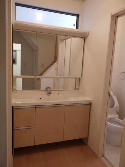 4LDK Detached House for Sale in Kakogawa, Hyogo | 2008 Build - Thumbnail 3