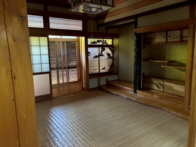 4LDK House for Sale in Kitakyushu, Fukuoka | 396 sqm Land - Thumbnail 3