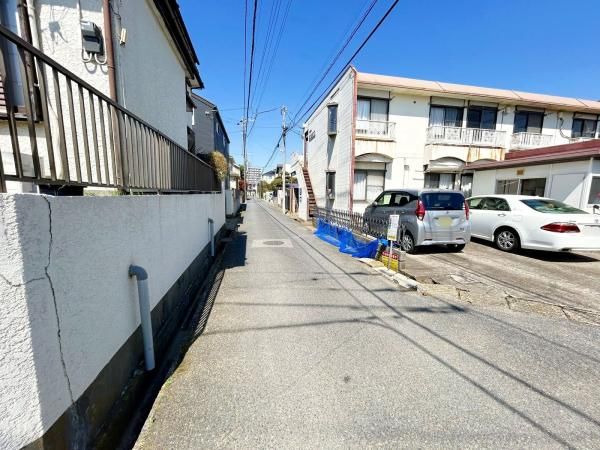 Land for Sale in Narashino, Chiba - 245.05 sqm Corner Lot - Thumbnail 2