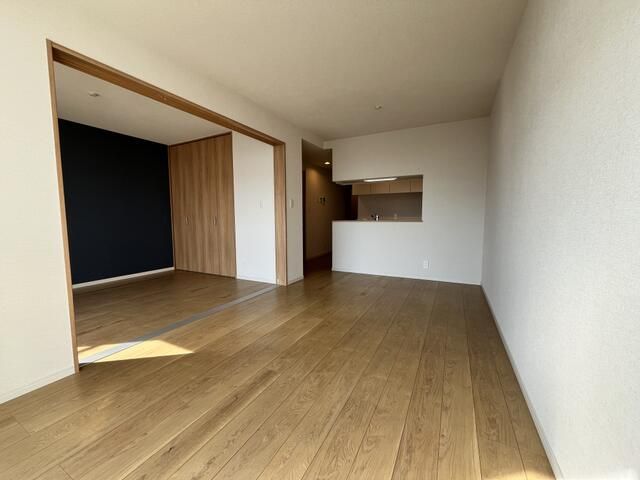 2LDK Apartment for Rent in Kohoku-ku, Yokohama - Thumbnail 3