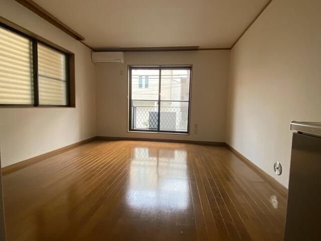 3SLDK Detached House for Sale in Kawasaki Nakahara Ward - Thumbnail 2
