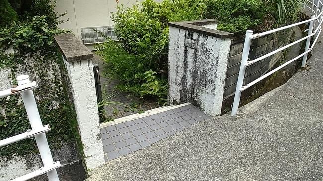 Spacious 4DK House with Large Garden in Nagasaki's Fukahori - Image 1
