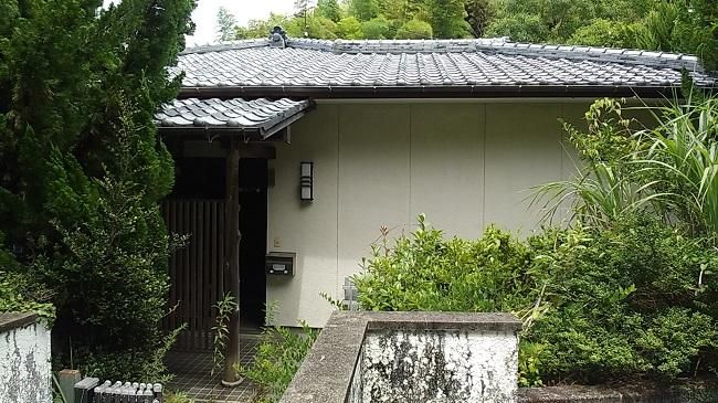 Spacious 4DK House with Large Garden in Nagasaki's Fukahori - Thumbnail 2