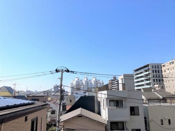 3LDK Apartment for Sale in Bunkyo, Tokyo - Near Sengoku Station - Thumbnail 4
