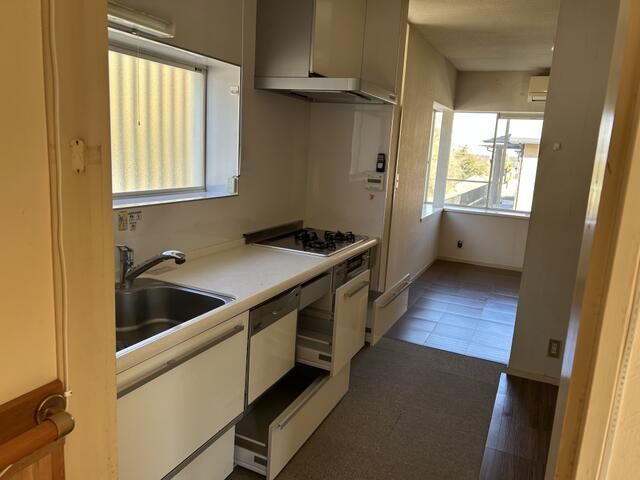 Share House Room for Rent in Quiet Kisarazu, Chiba - Thumbnail 3