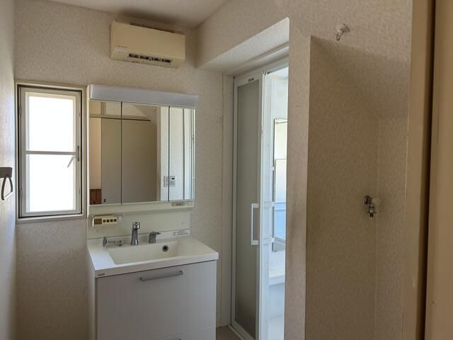 Share House Room for Rent in Quiet Kisarazu, Chiba - Thumbnail 4