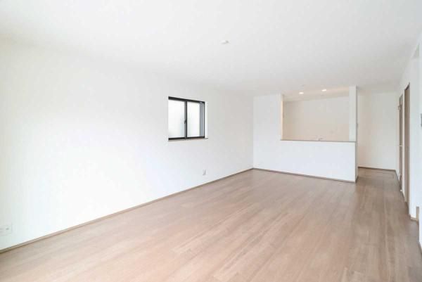 New 4LDK House for Sale in Yamato City, Kanagawa - Thumbnail 3
