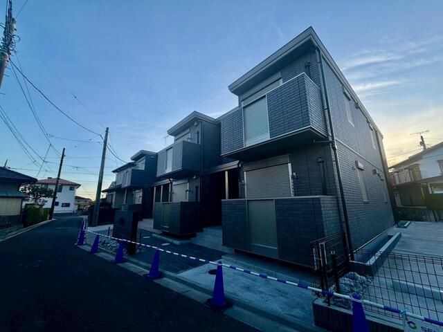New 2LDK Apartment Near Minami-Sakurai Station in Kasukabe - Thumbnail 3