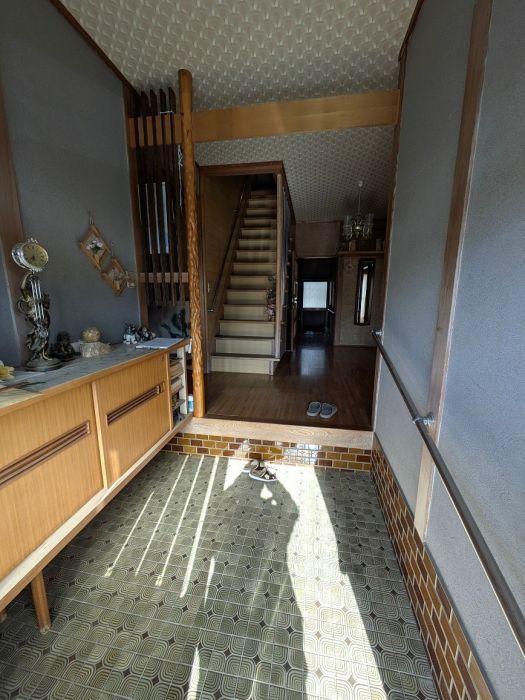 Spacious 6DK House on Large Corner Lot in Itano, Tokushima - Thumbnail 3