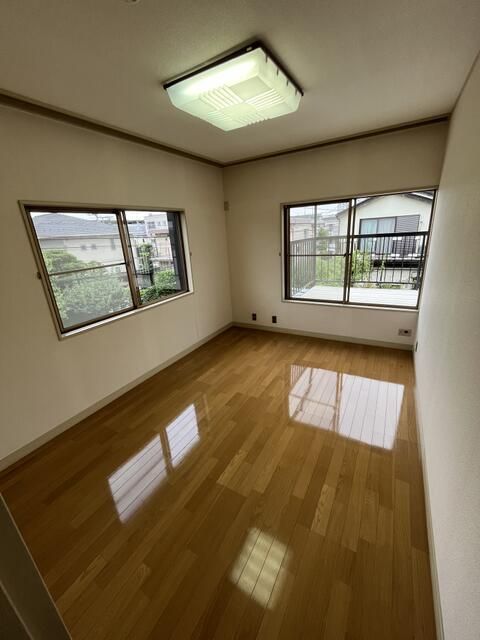 Short-Term 4SLDK House for Rent in Musashino, Tokyo - Thumbnail 2