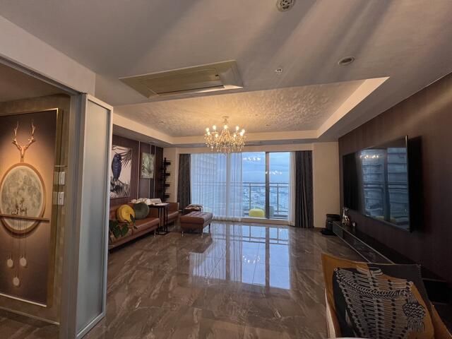 W Comfort Towers WEST 2SLDK Condo in Koto, Tokyo - Thumbnail 3