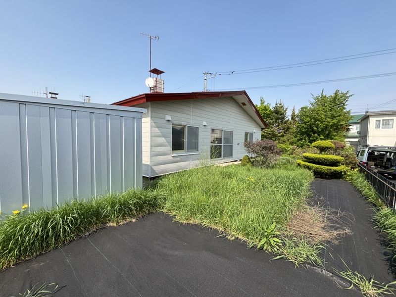 3LDK Single-Story House for Sale in Kitami, Hokkaido - Image 11