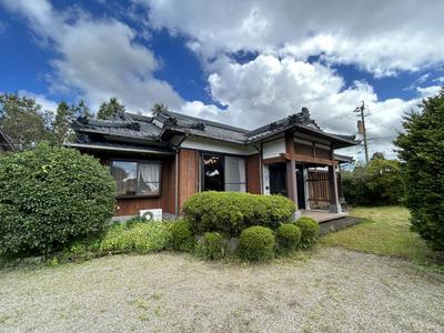Spacious 7DK House on Large Plot in Sō, Kagoshima — House, Soo, Kagoshima